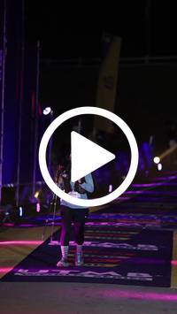 BIB:  <button type="button" onclick="openModal(27375657)" class="btn btn-primary btn-sm float-right" data-toggle="modal" data-target=".modal-high-quality">
                <i class="fa fa-download"></i> Download
                </button>